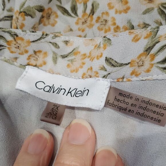 Calvin Klein Wthite Floral Ruffle Button Up Blouse Sz 2X Plus 324 - Picture 9 of 10